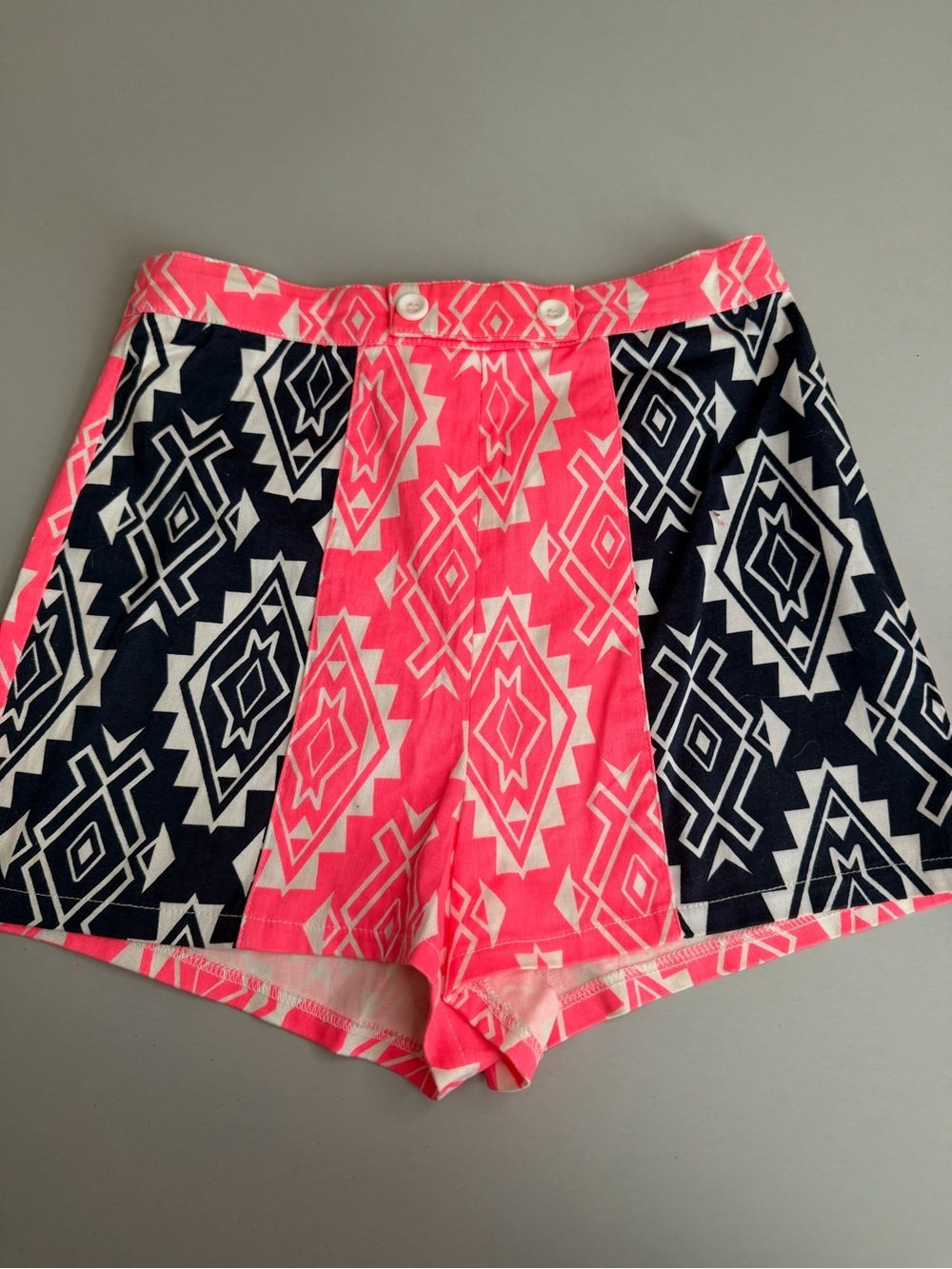 Flying Tomato High Waisted Shorts XS Neon Pink Black Aztec Print Y2K Festival